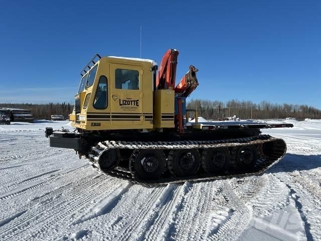  Nodwell FN110 트랙 크레인