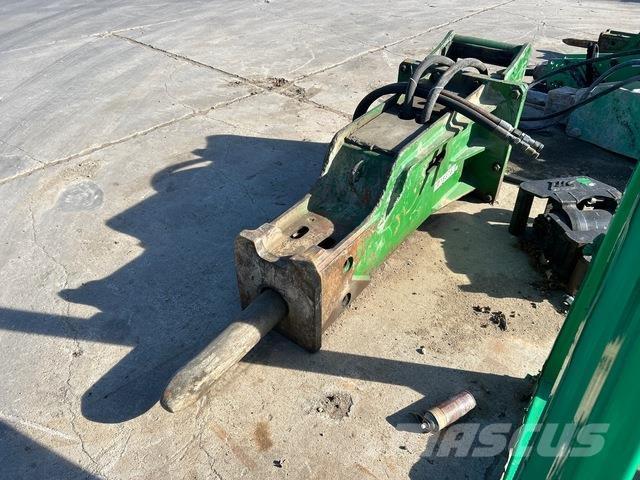 Okada ORV3000 브레이커