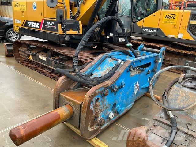 Okada Top 400 브레이커