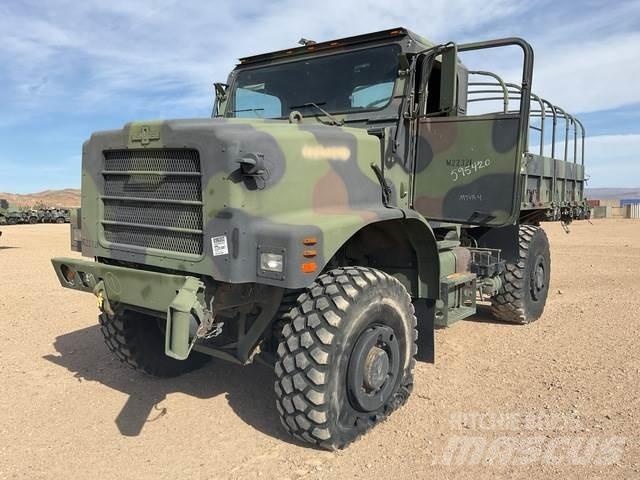 Oshkosh  탑차 트럭