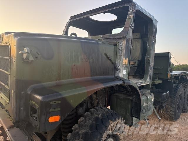 Oshkosh  탑차 트럭