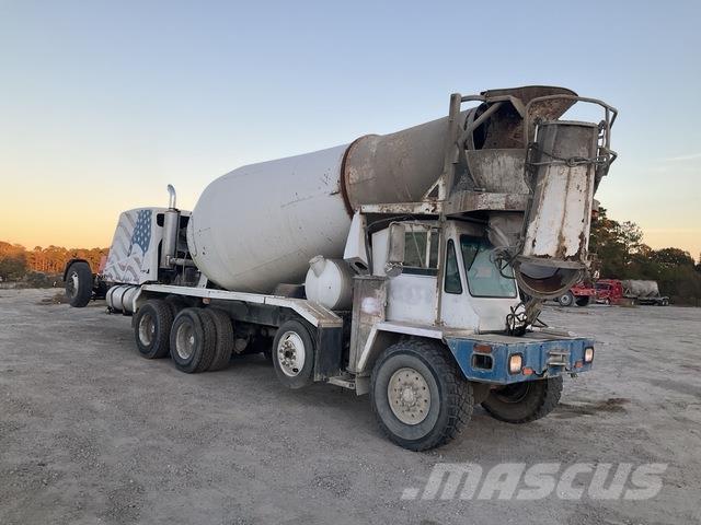 Oshkosh  기타 트럭