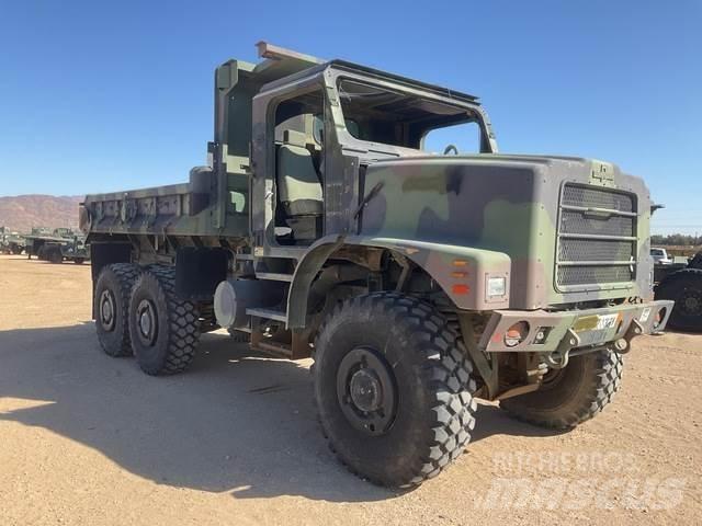 Oshkosh AMK29 덤프 트럭