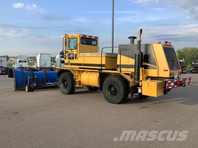 Oshkosh H2718 제설 블레이드 및 제설기