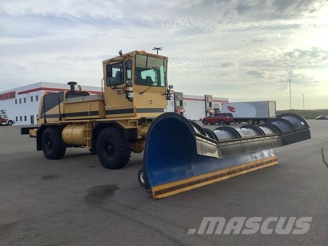 Oshkosh H2718 제설 블레이드 및 제설기