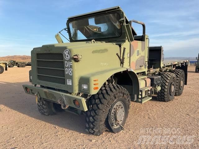 Oshkosh MK25 탑차 트럭