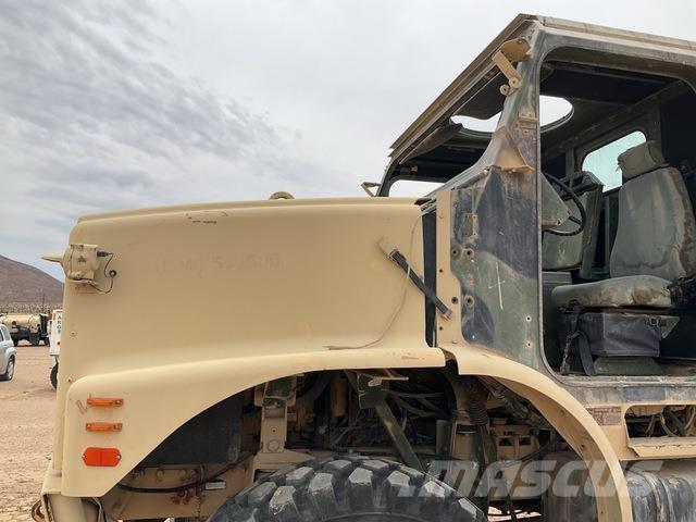 Oshkosh MTVR 탑차 트럭