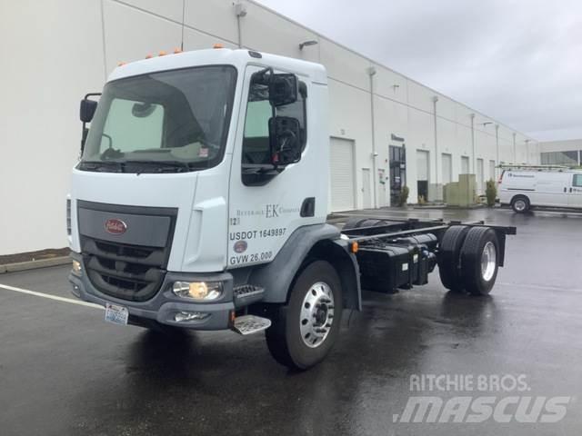 Peterbilt 220 캐빈 및 인테리어