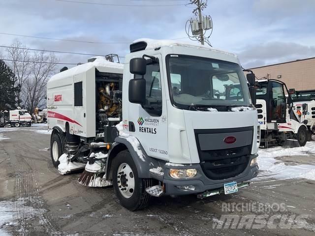 Peterbilt 220 청소 트럭