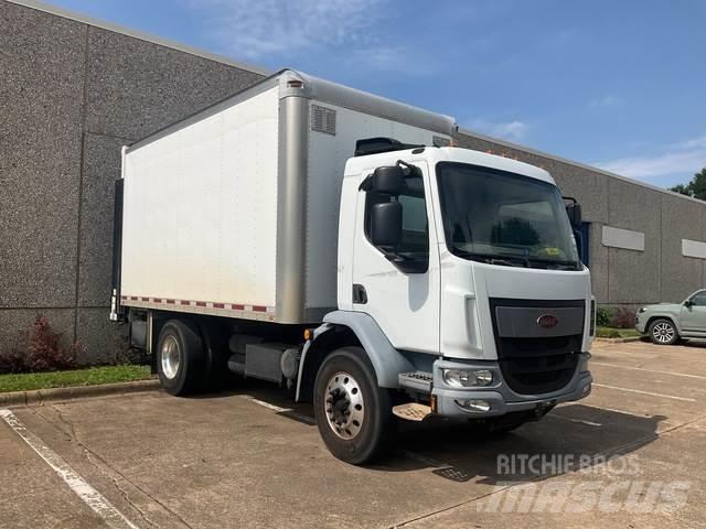 Peterbilt 220 탑차 트럭