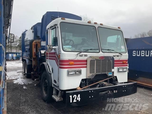 Peterbilt 320 폐기물 수거 트럭