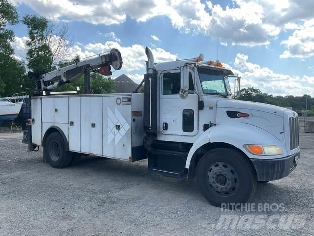 Peterbilt 335 시립/다목적 차량