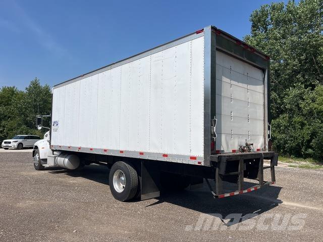 Peterbilt 335 온도 조절식 트럭