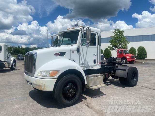 Peterbilt 337 트랙터 유닛
