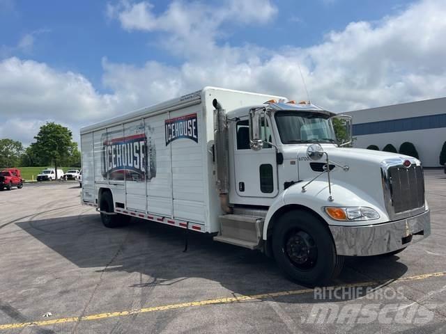 Peterbilt 337 음료 배달 트럭