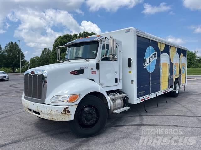 Peterbilt 337 음료 배달 트럭