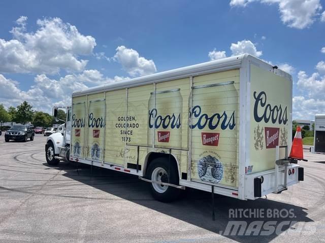 Peterbilt 337 음료 배달 트럭