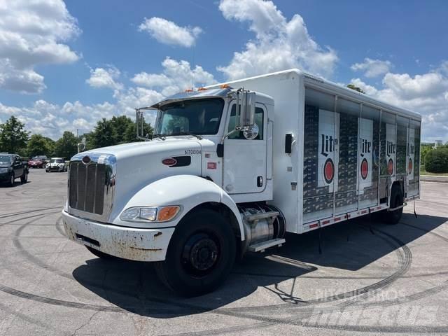 Peterbilt 337 음료 배달 트럭