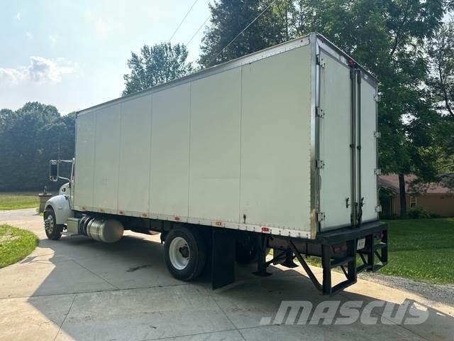 Peterbilt 337 탑차 트럭