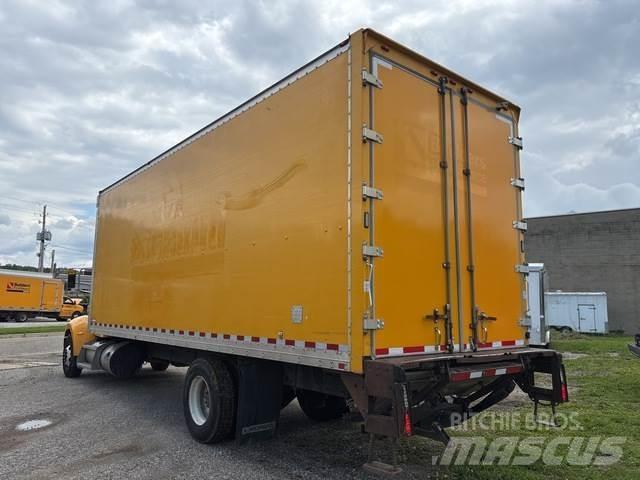 Peterbilt 337 탑차 트럭