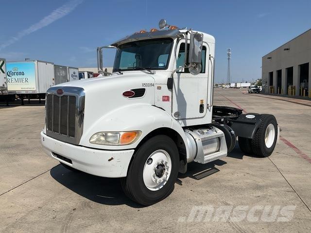 Peterbilt 337 트랙터 유닛