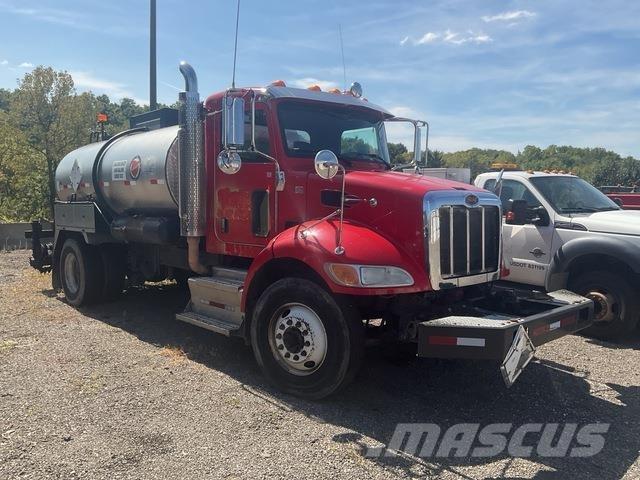 Peterbilt 337 콘크리트 믹서트럭