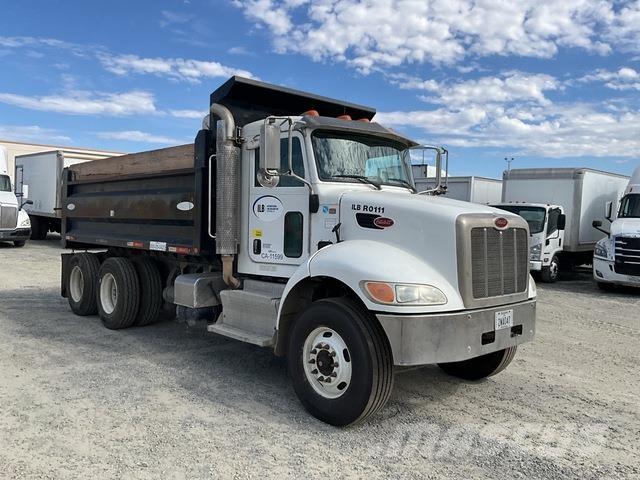 Peterbilt 348 덤프 트럭