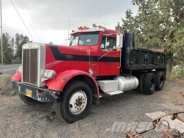 Peterbilt 358M 덤프 트럭