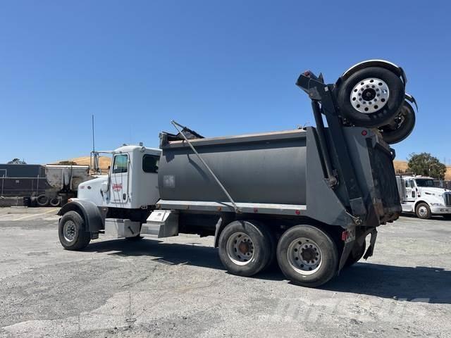 Peterbilt 365 덤프 트럭