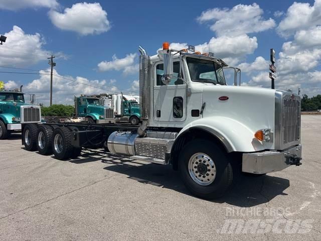 Peterbilt 365 캐빈 및 인테리어