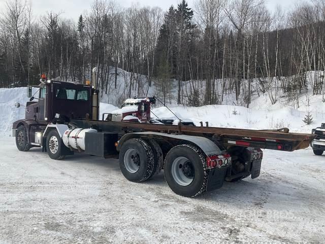 Peterbilt 377 스킵 로더 트럭