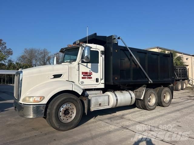 Peterbilt 384 덤프 트럭