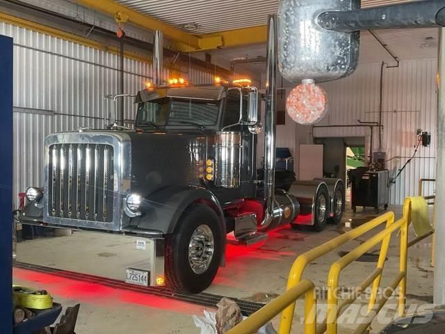 Peterbilt 388 트랙터 유닛