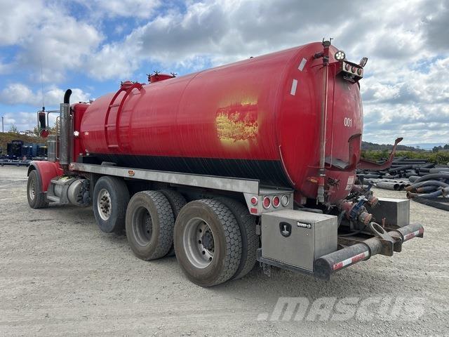 Peterbilt 388 콤비/진공 트럭