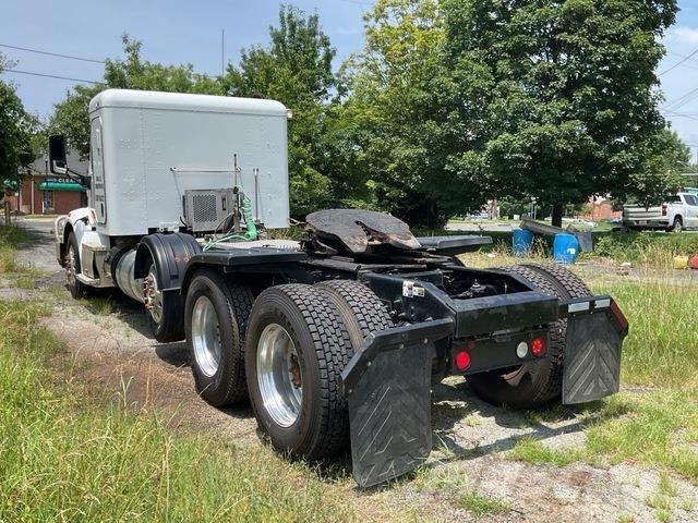 Peterbilt 567 트랙터 유닛
