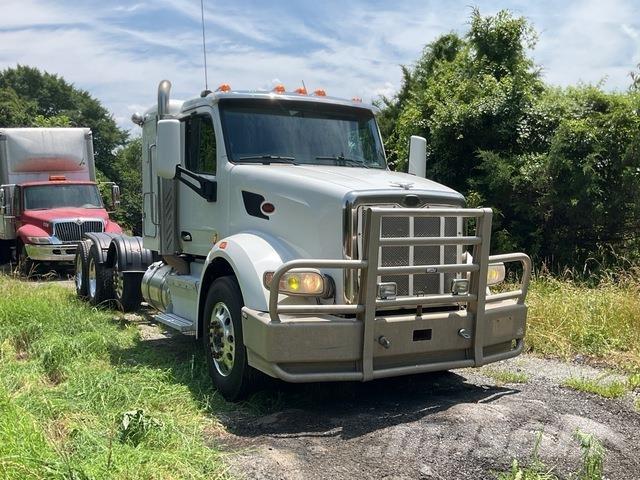 Peterbilt 567 트랙터 유닛