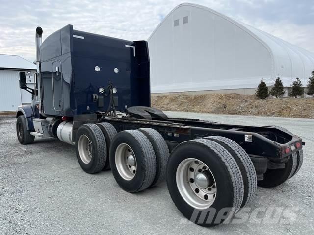 Peterbilt 567 트랙터 유닛