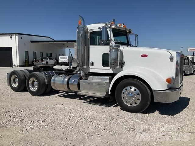 Peterbilt 567 트랙터 유닛