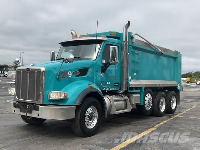 Peterbilt 567 덤프 트럭