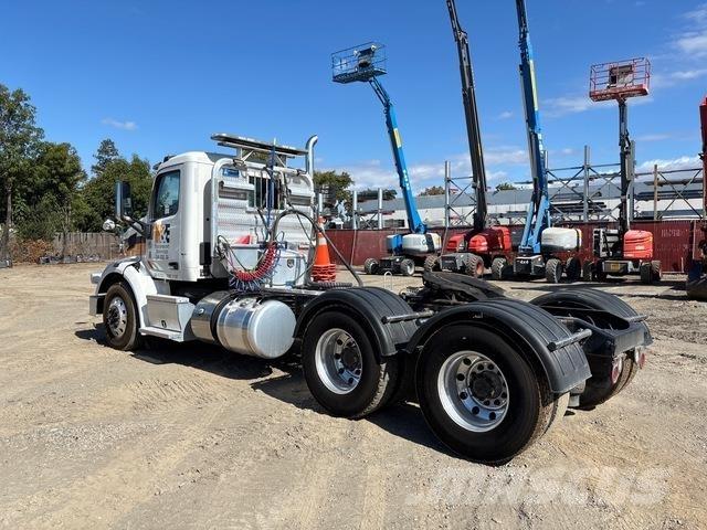 Peterbilt 567 트랙터 유닛