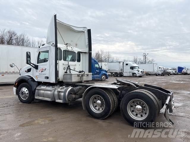 Peterbilt 579 트랙터 유닛