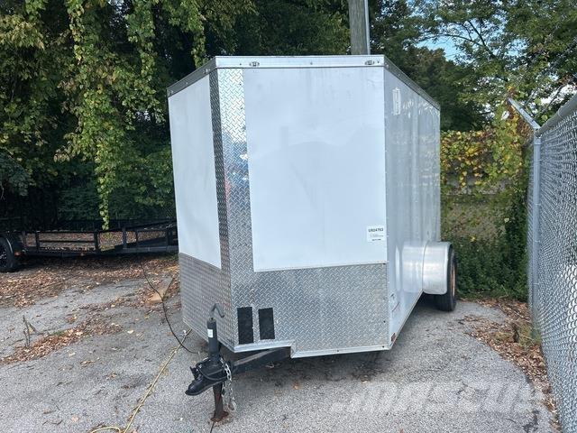  Quality Cargo 박스 바디 트레일러