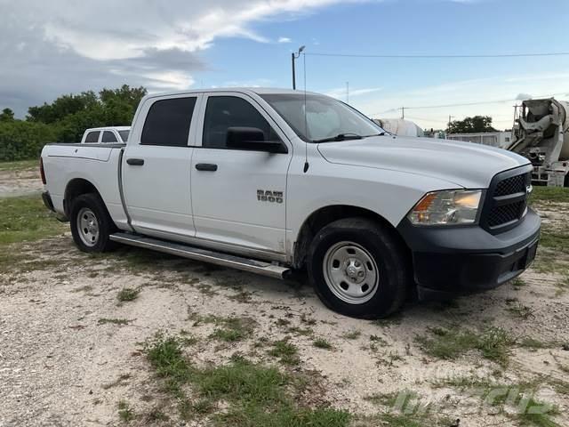 RAM 1500 기타