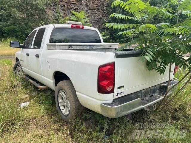 RAM 1500 기타