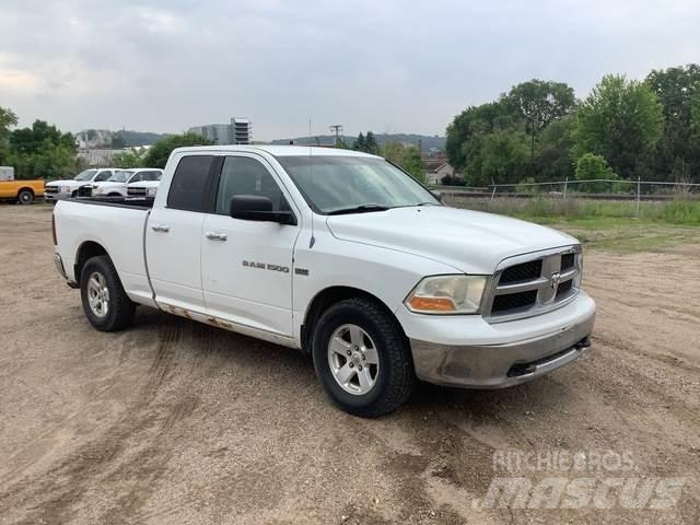 RAM 1500 기타