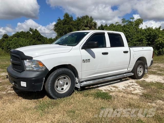 RAM 1500 픽업/드롭사이드