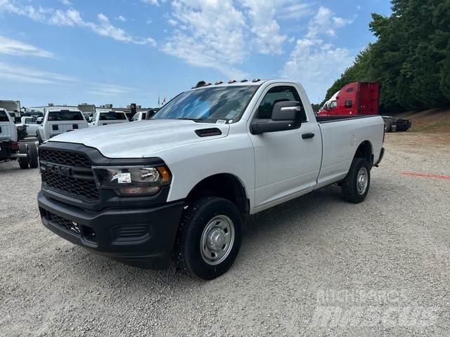 RAM 2500 기타