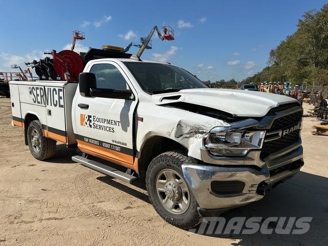 RAM 2500 시립/다목적 차량