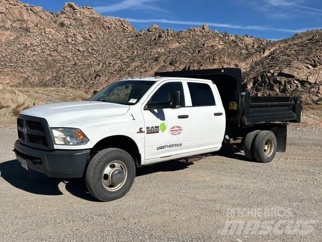 RAM 3500 덤프 트럭