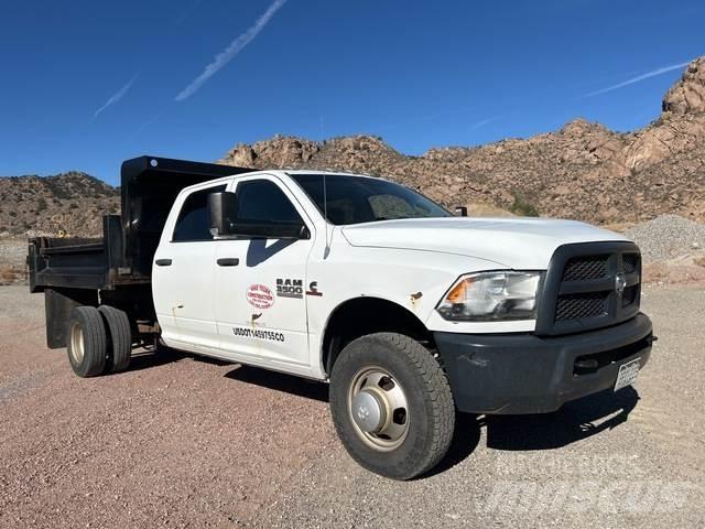 RAM 3500 덤프 트럭